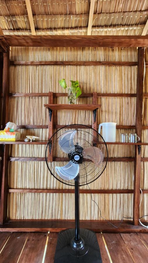 Mansuar Raja Ampat Bungalows Kri エクステリア 写真